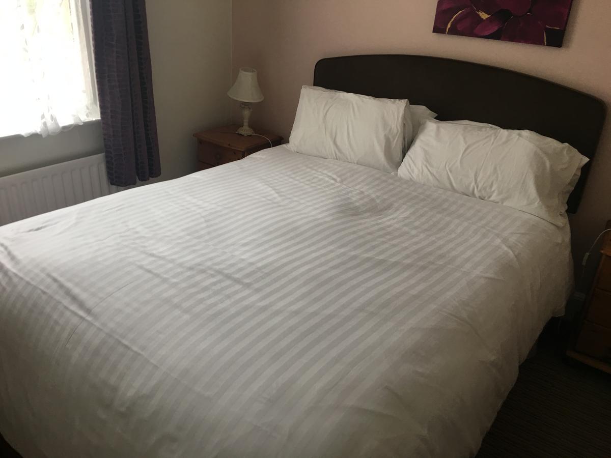 Winston Manor Guesthouse Rooms Churchill  Extérieur photo